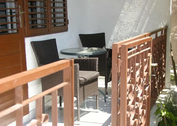 Jozo Orij Апартаменты Дуги-Рат