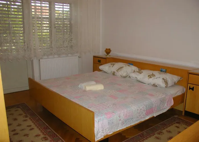 Jozo Orij Апартаменты *